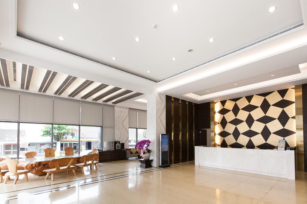 Hoya Hotel Taitung מראה חיצוני תמונה