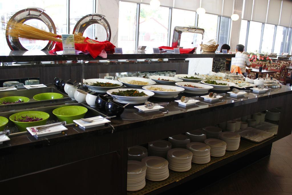 Hoya Hotel Taitung מראה חיצוני תמונה