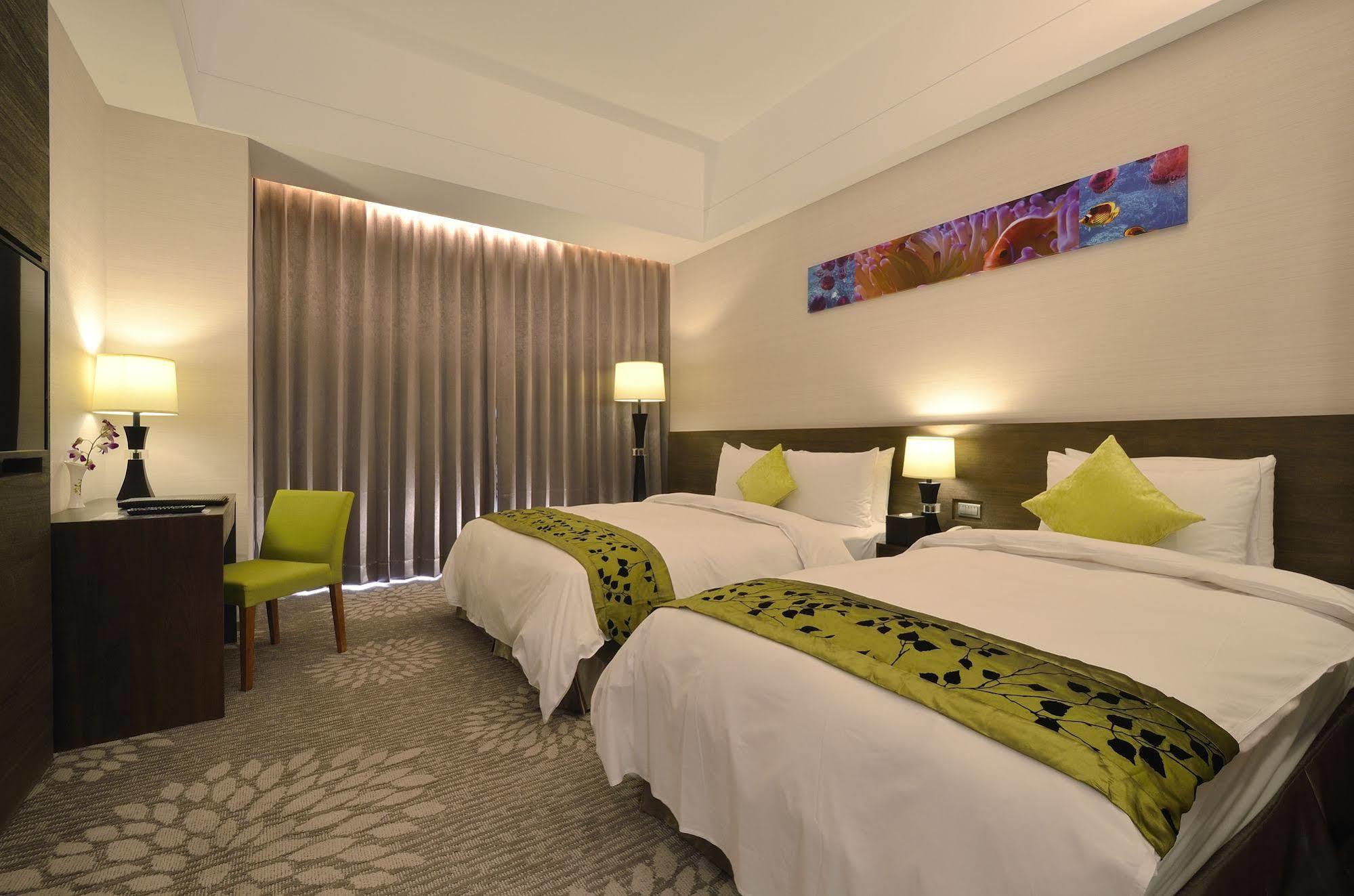 Hoya Hotel Taitung מראה חיצוני תמונה